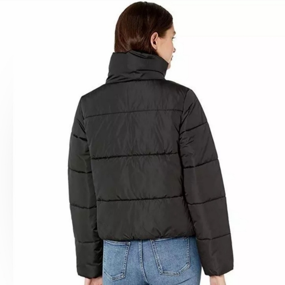 ๐๏ธ Vans 'Foundry' Metallic Puffer Jacket - Picture 2 of 8